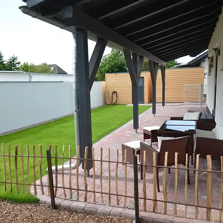 Dom wakacyjny Sommersonne Haushaelfte
