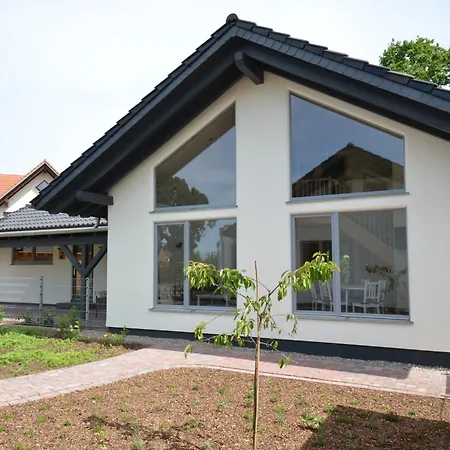 Sommersonne Haushaelfte Dom wakacyjny Fuhlendorf (Mecklenburg-Vorpommern)